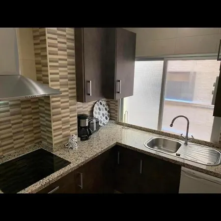 Cozy In Fuengirola! Baesta Laege * Fuengirola